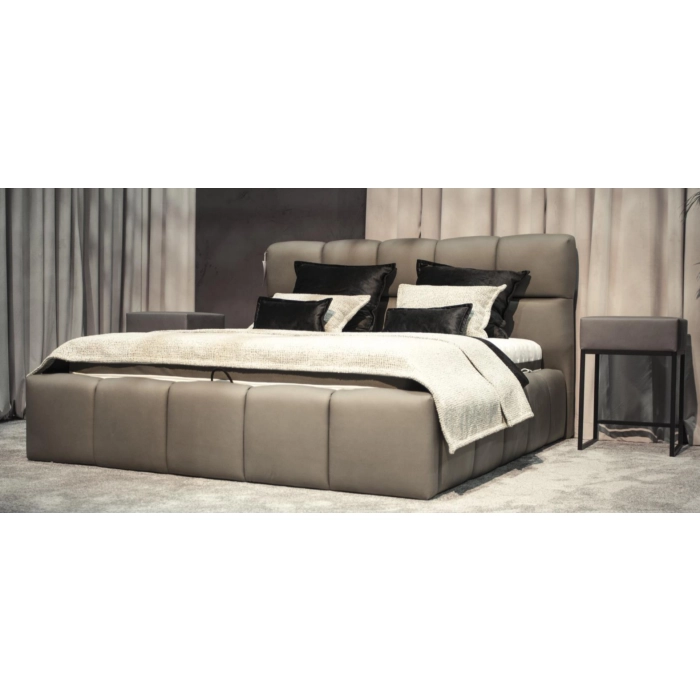 Łóżko  Tapicerowane 140 x 200  ze  stelażem Chery , comforteo